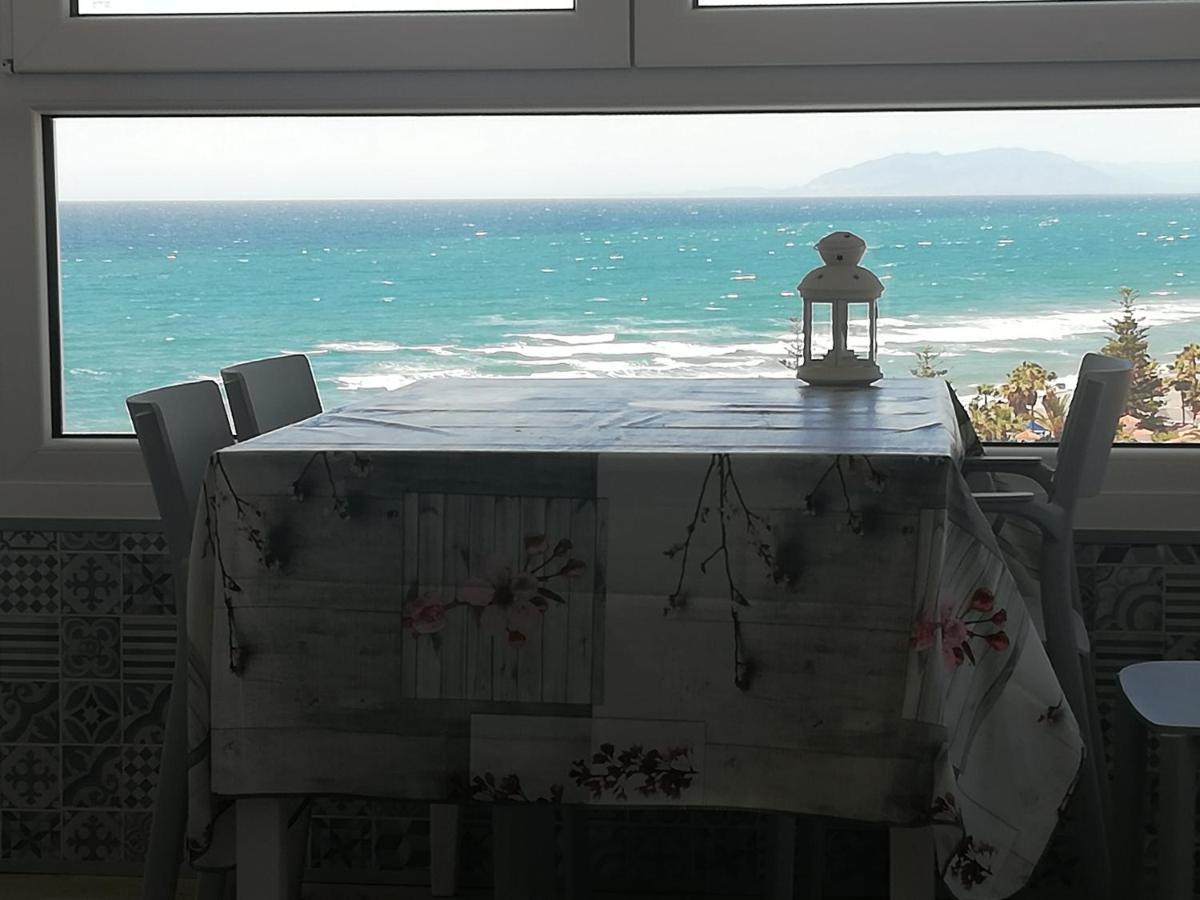 Coqueto Apartamento Con Vista Al Mar Castillo Bajo Exteriör bild